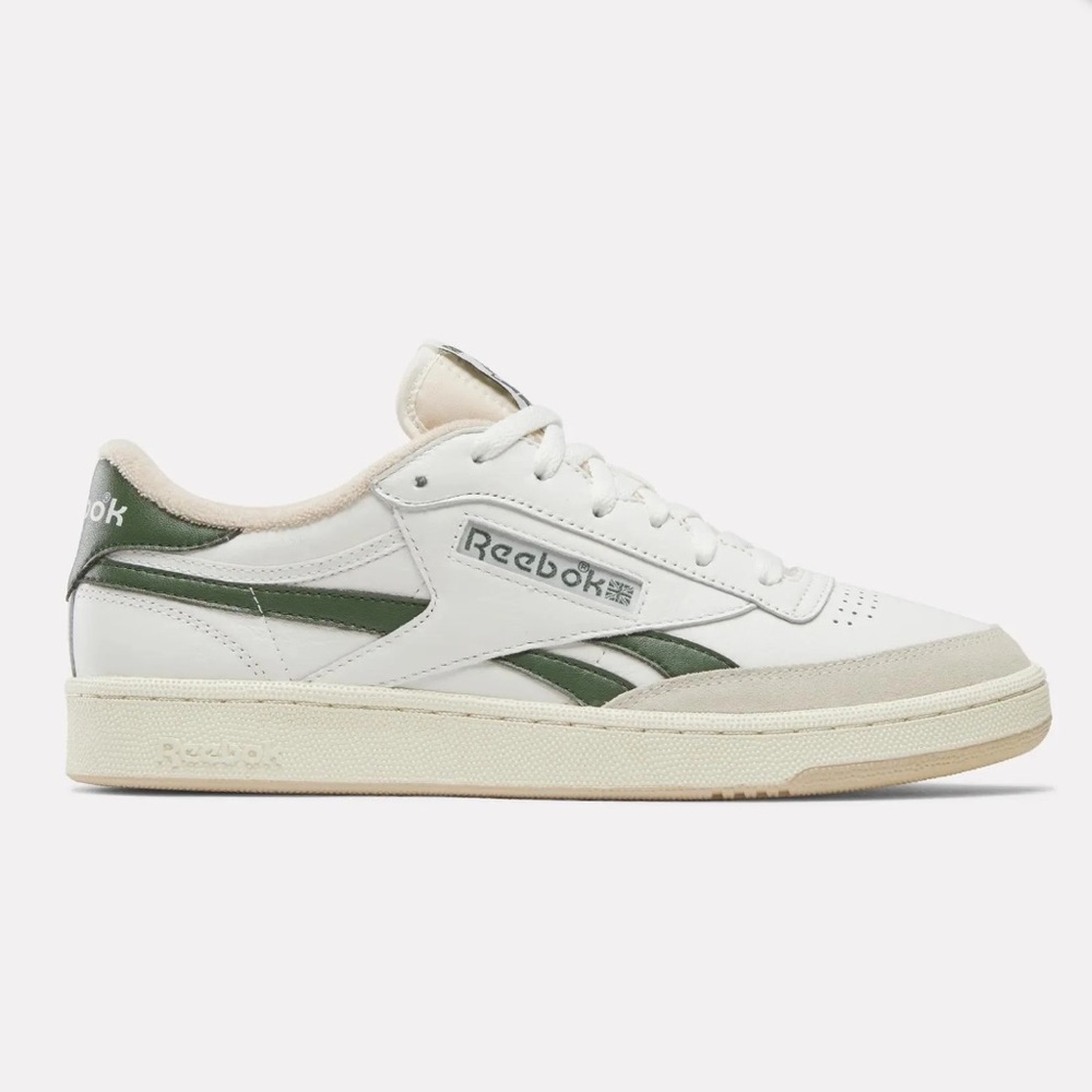 🔥*NEVER WORN* Reebok Club C Revenge Vintage Shoes🔥Chalk/Green/Tan*🔥